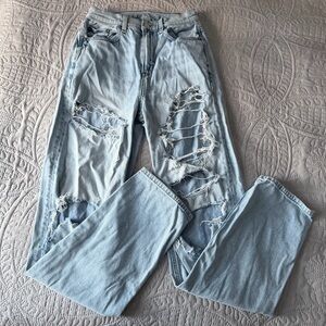 American Eagle | Baggy Jean Super Distressed Light Wash High Rise Baggy Jeans 0